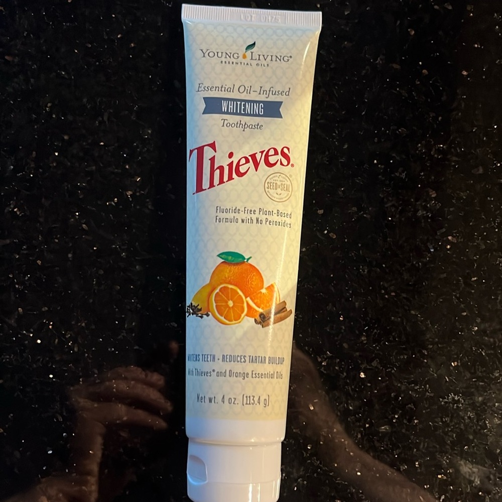 Young Living Thieves Whitening toothpaste